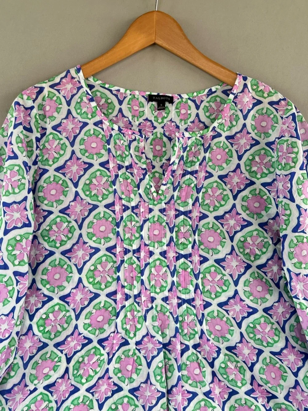 🎉5 for $45🎉 talbots top blouse shirt size S